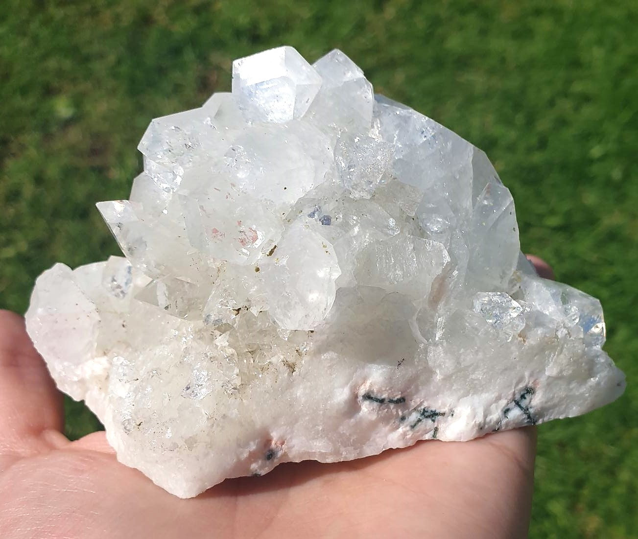 Freestanding Apophyllite Cluster